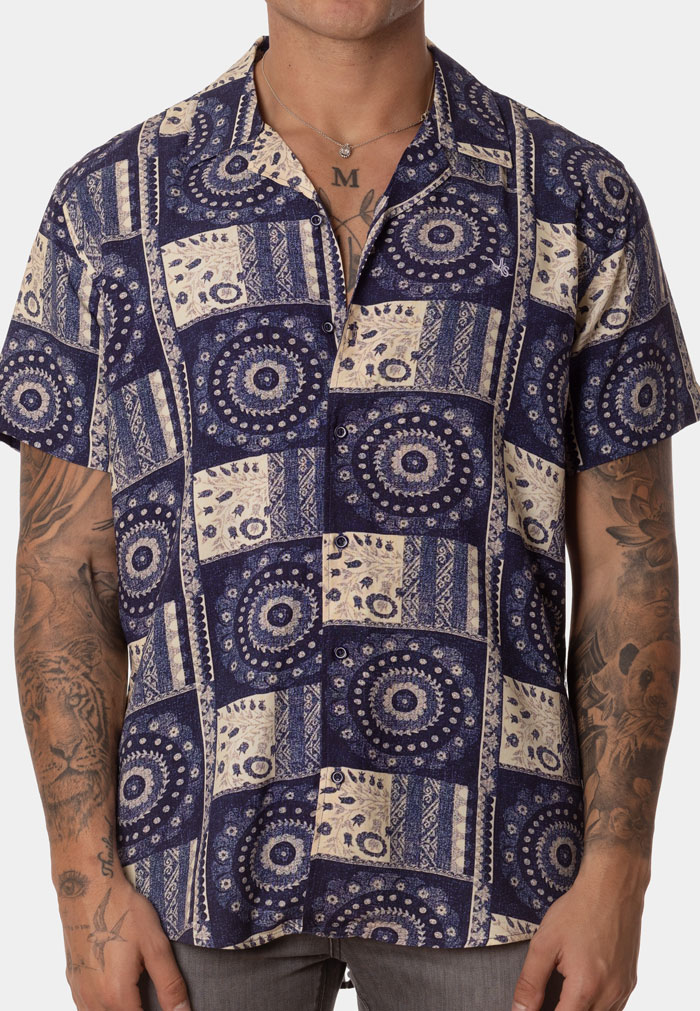 Camisa Hombre Manga Corta Cuadros con Mandalas - Image 2