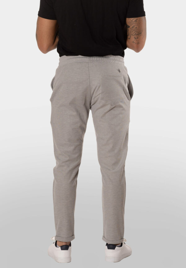 Pantalón Chándal Hombre Gris Claro Básico - Image 4