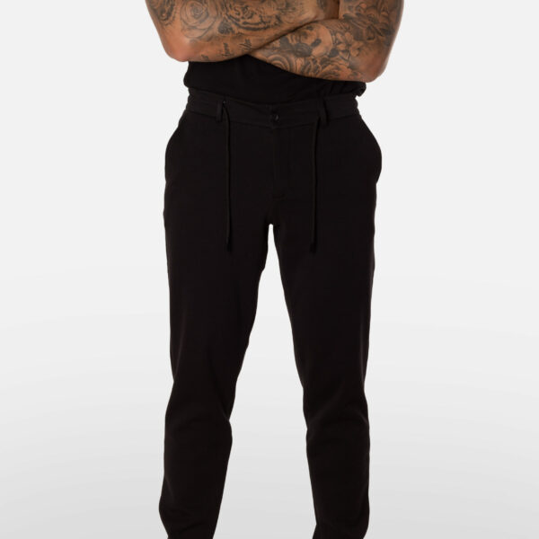 TailorFlex - Jogger Cordón Negro