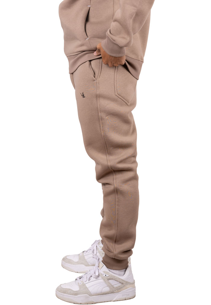Conjunto de sudadera con capucha y joggers camel - Image 2