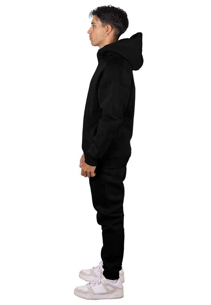 Conjunto de sudadera con capucha y joggers negro - Image 5