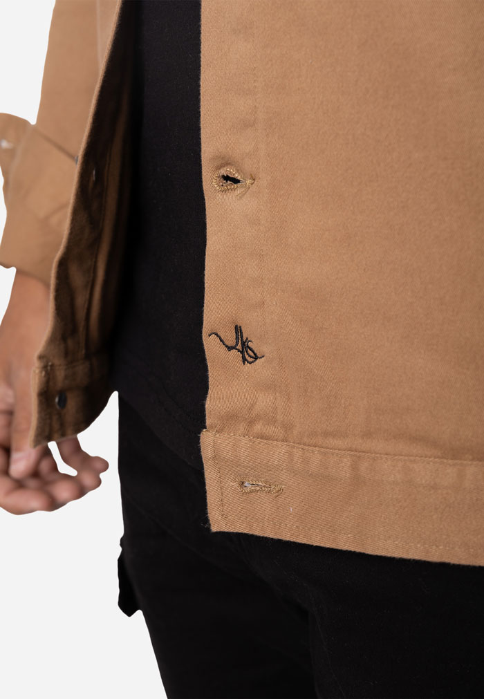 Chaqueta camel estilo truck jacket con bolsillos de solapa Camel - Image 3