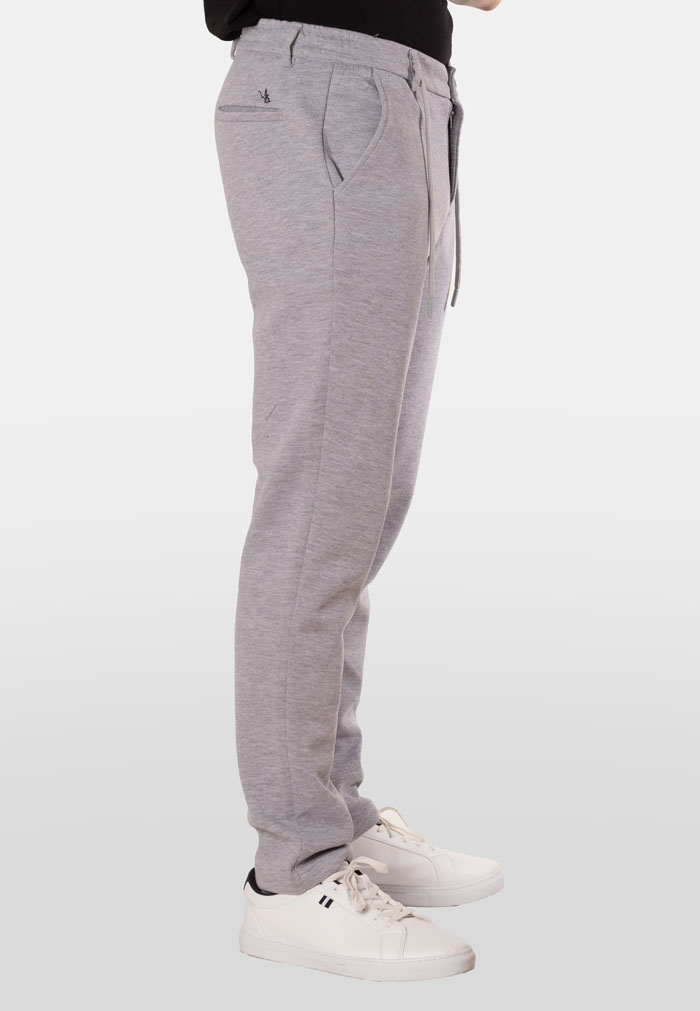 Pantalón jogger gris claro de corte slim - Image 4