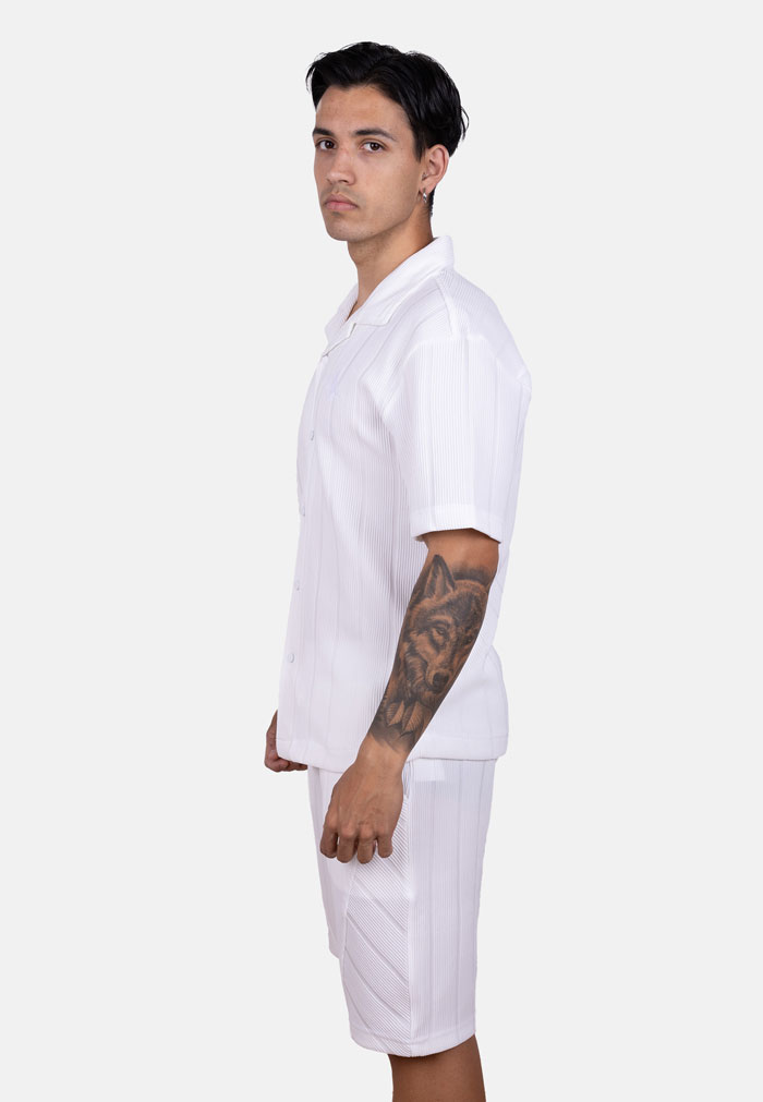 Conjunto oversize de camisa y bermuda en punto granulado blanco - Image 4