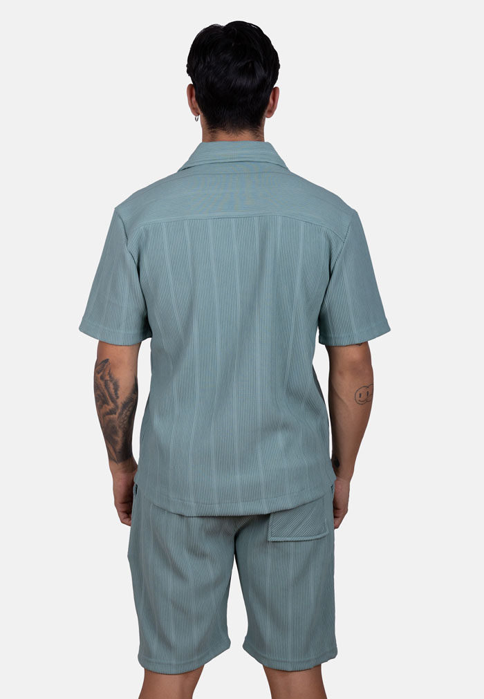 Conjunto oversize de camisa y bermuda en punto granulado verde - Image 3