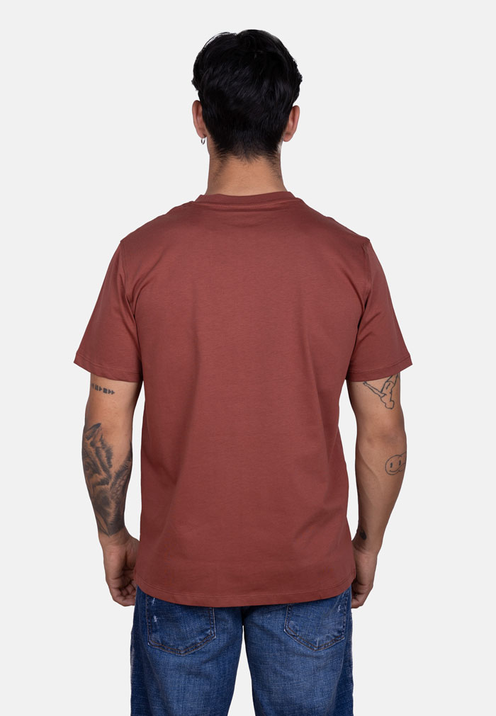 Camiseta con logo JOKERS tribal Teja - Image 3